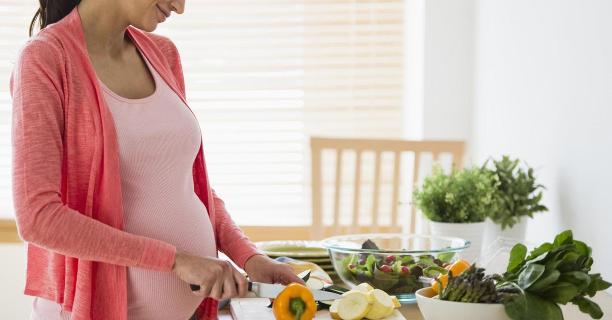 Gợi ý thực đơn dinh dưỡng cho bà bầu trong từng giai đoạn thai kỳ