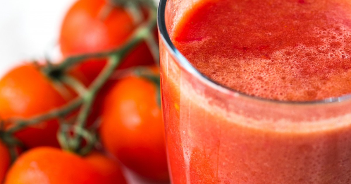 Cách làm sinh tố cà chua đơn giản cho chị em phụ nữ