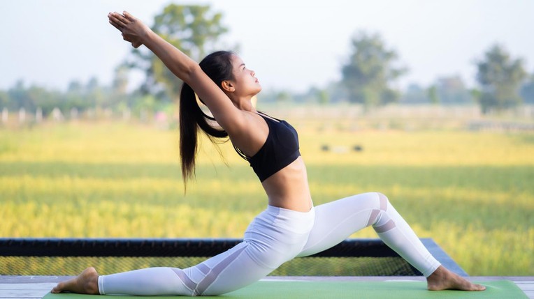 Yoga La Giai Phap Ren Luyen Suc Khoe Va Tinh Than